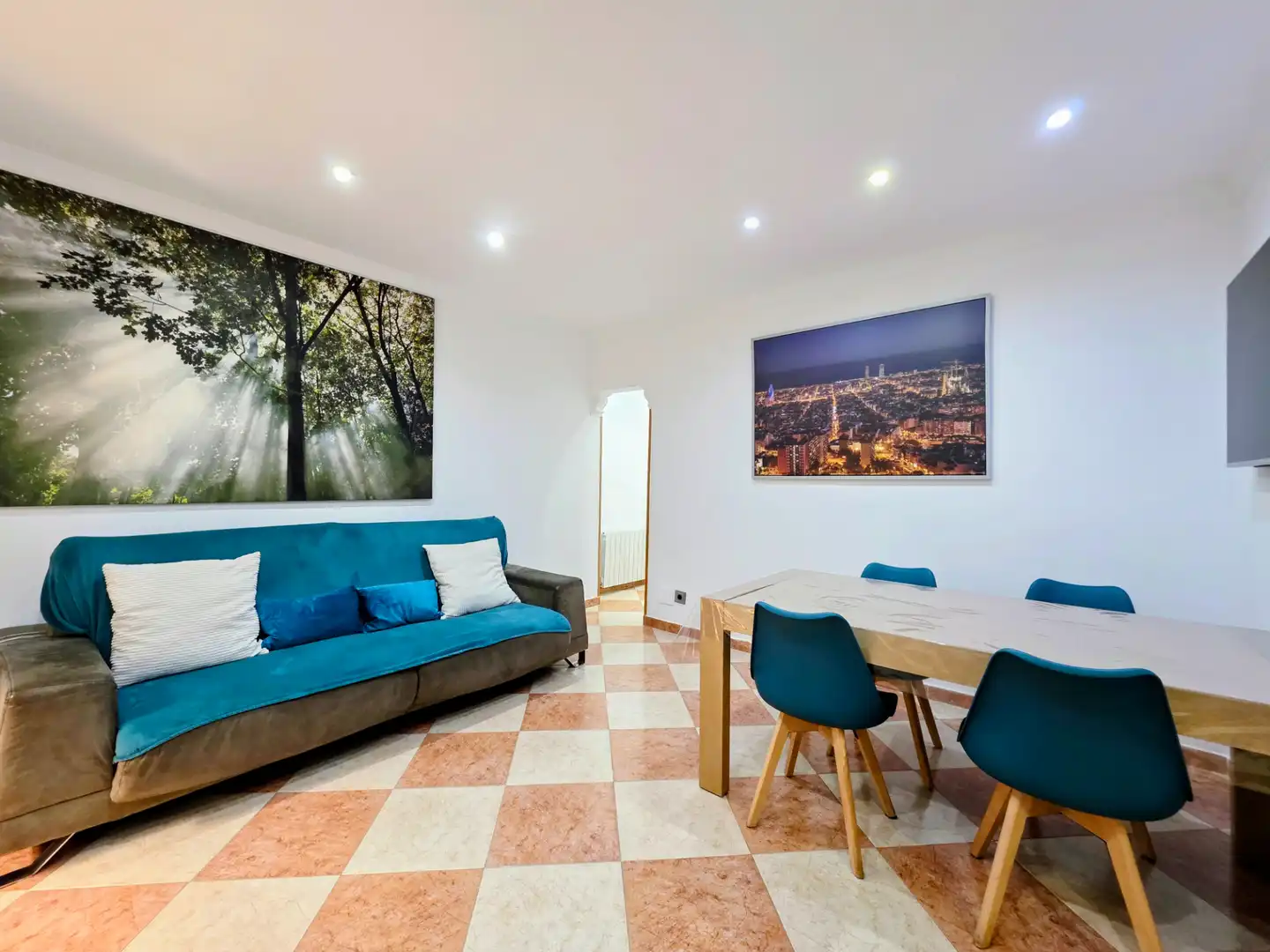 Wohnzimmer von Erdgeschoss zum Verkauf in Barcelona mit Heizung, Terrasse und Möbliert