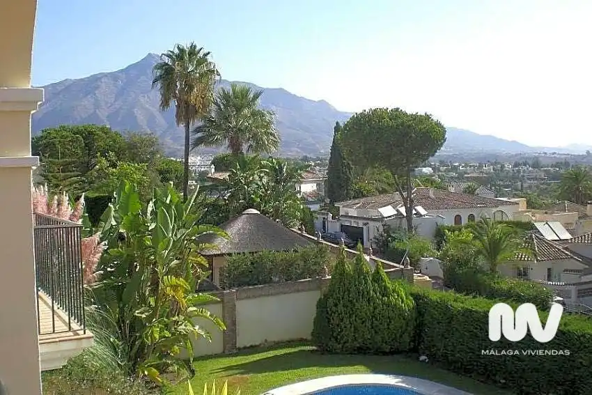 Maison avec piscine à vendre à Cartuja, imagen 13