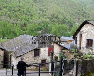 Vista exterior de Casa o xalet en venda en Trabadelo amb Calefacció i Traster