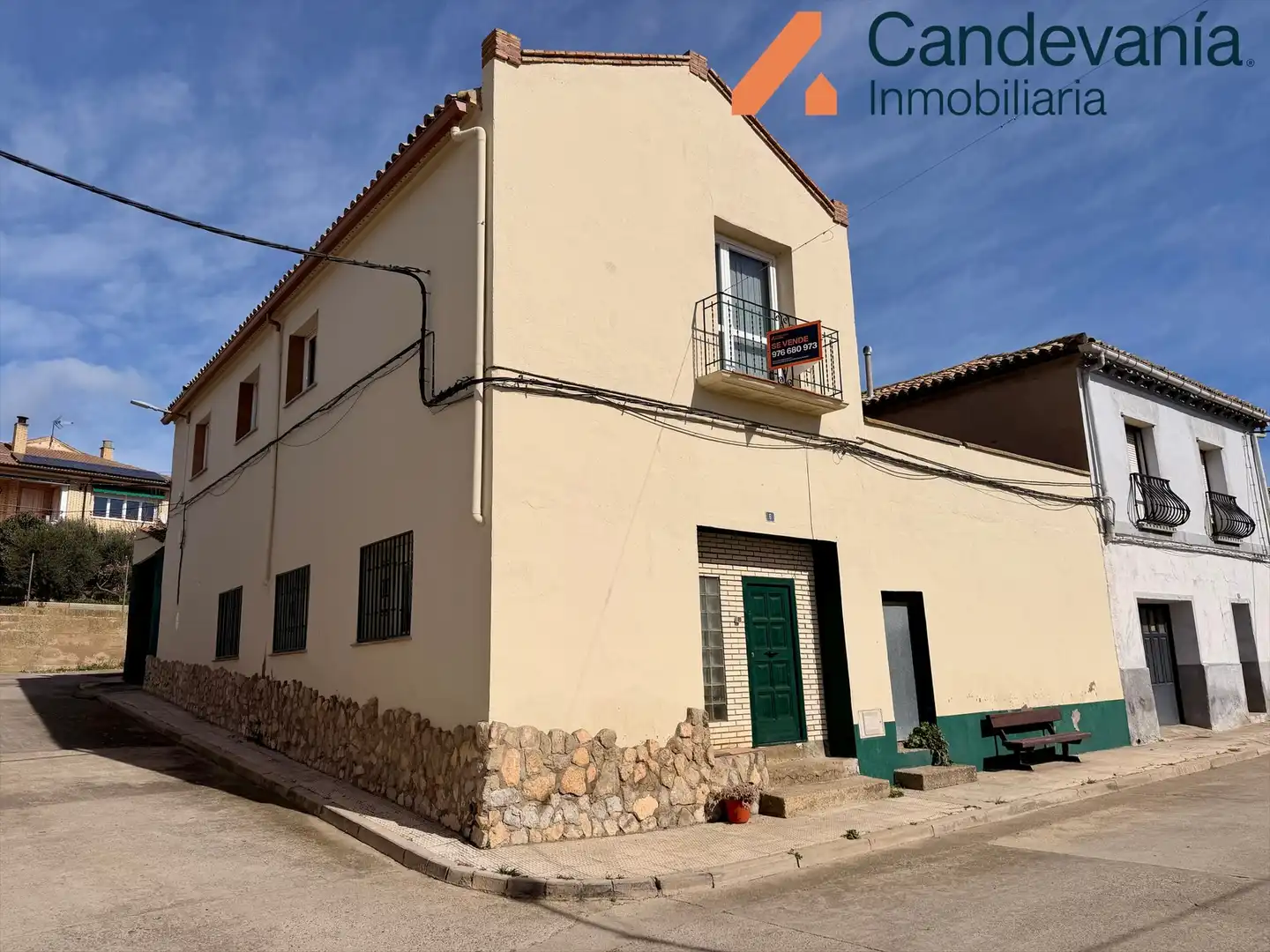 Vista exterior de Casa o chalet en venta en Gurrea de Gállego con Calefacción y Jardín privado