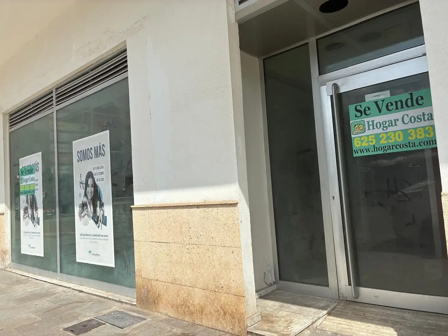 Commercial properties for sale in Dénia  with Air Conditioner