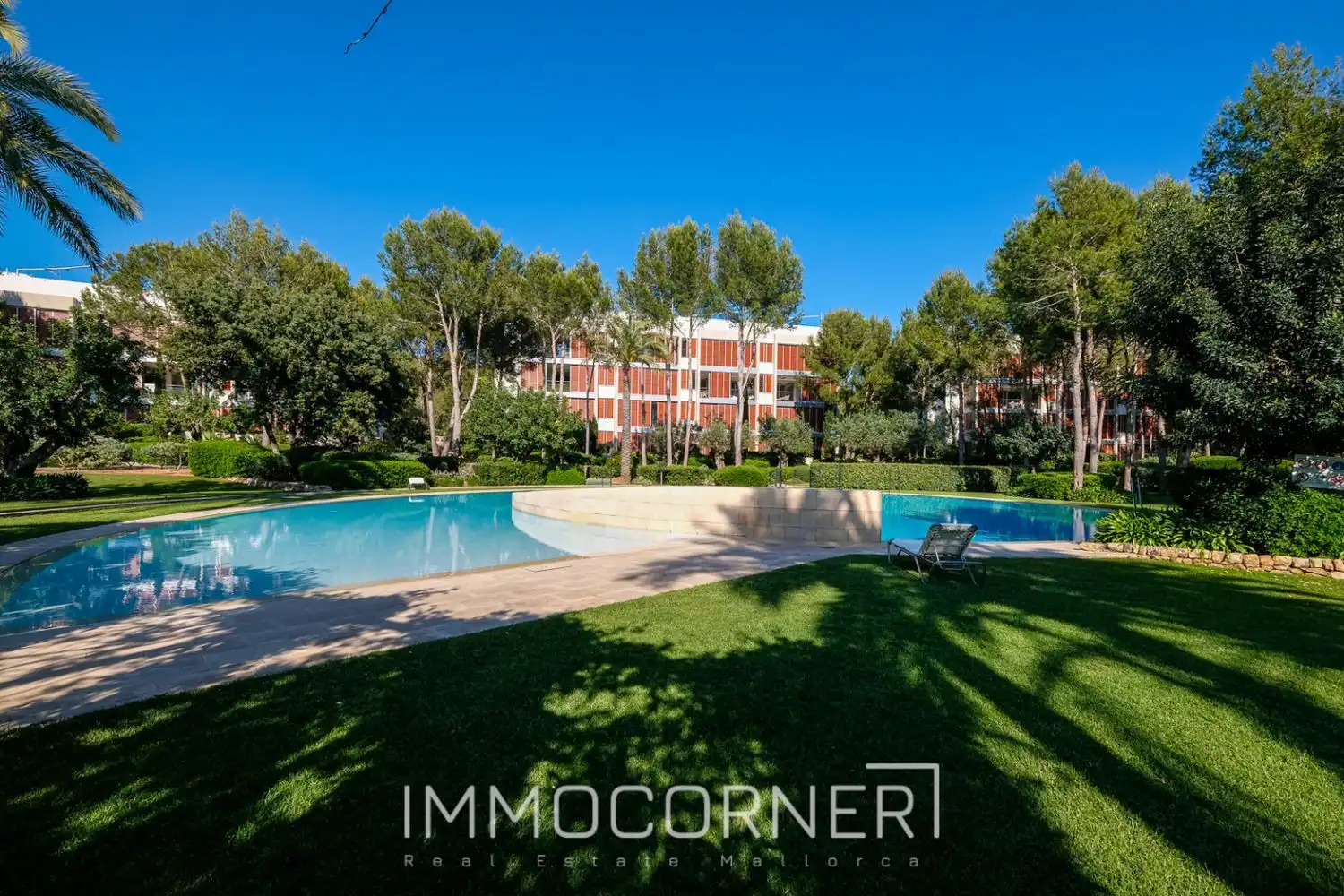 Exterior view of Attic for rent in Calvià  with Air Conditioner, Private garden and Terrace
