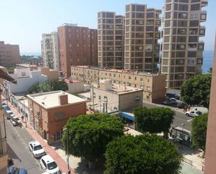 Vista exterior de Pis de lloguer en  Almería Capital amb Terrassa