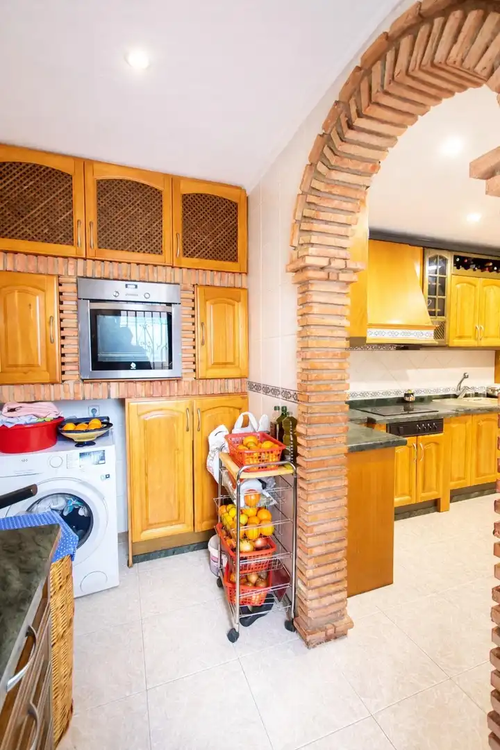 Kitchen of Houses for sale in Güevéjar  with Private garden, Terrace and Storage room