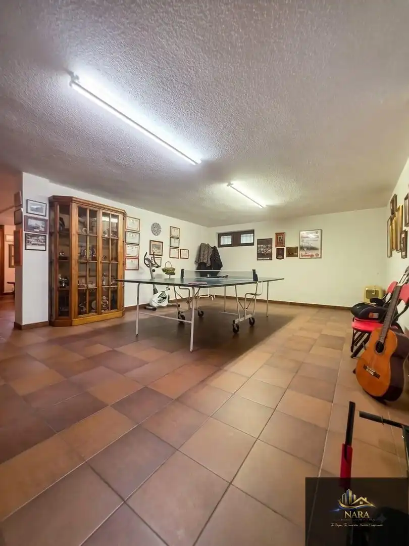 Houses for sale in Torrelavega   with Heating, Private garden and Parquet flooring