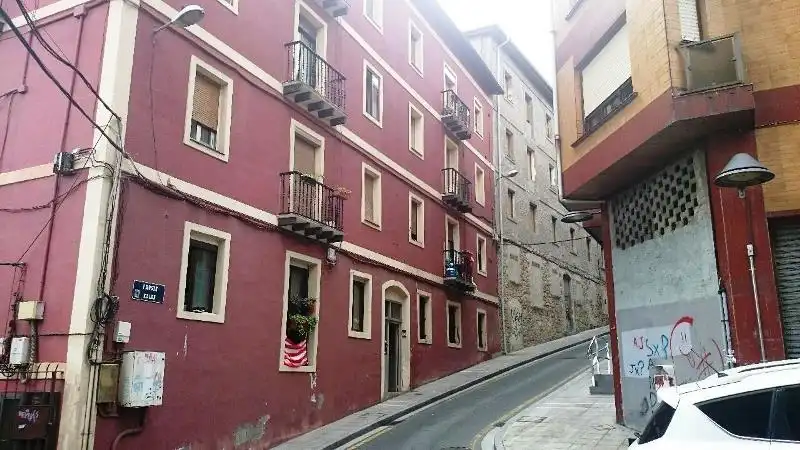 Piso en venta en FAUSTE, Kalero - Basozelai