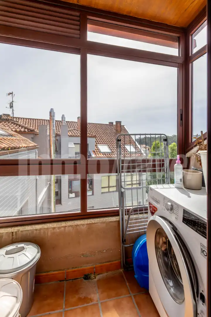 Terraza de Ático en venta en Poio con Calefacción, Parquet y Terraza