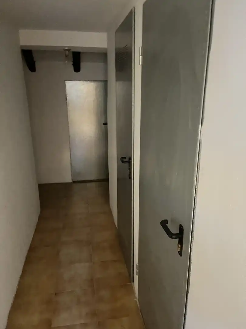 Storage room for rent in Madrid