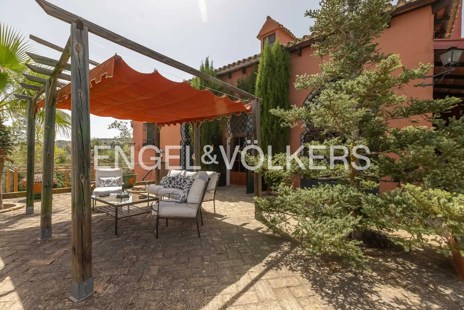 Terrassa de Casa o xalet en venda en Osuna amb Calefacció, Jardí privat i Piscina