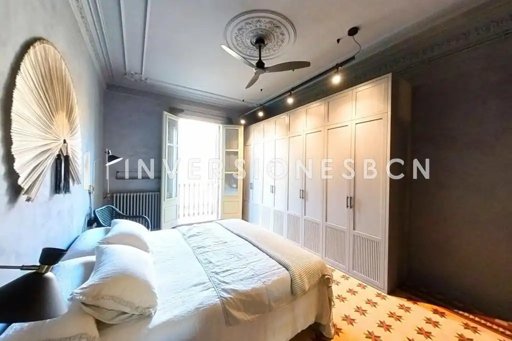 Flat for rent in Calle TRAFALGAR, Sant Pere, Sta. Caterina i la Ribera