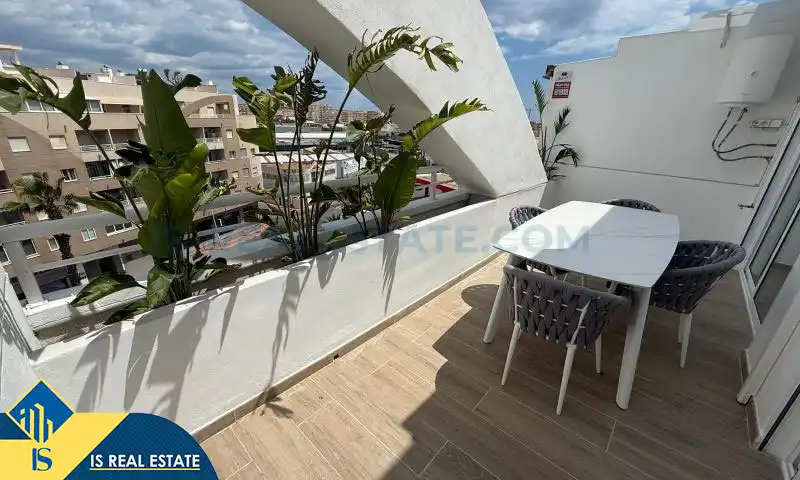 Penthouse mit Pool zum Verkauf in Nueva Torrevieja - Aguas Nuevas