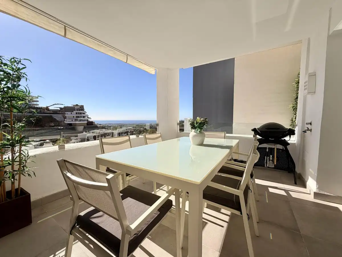 Terraza de Piso en venta en Benahavís con Aire acondicionado y Terraza