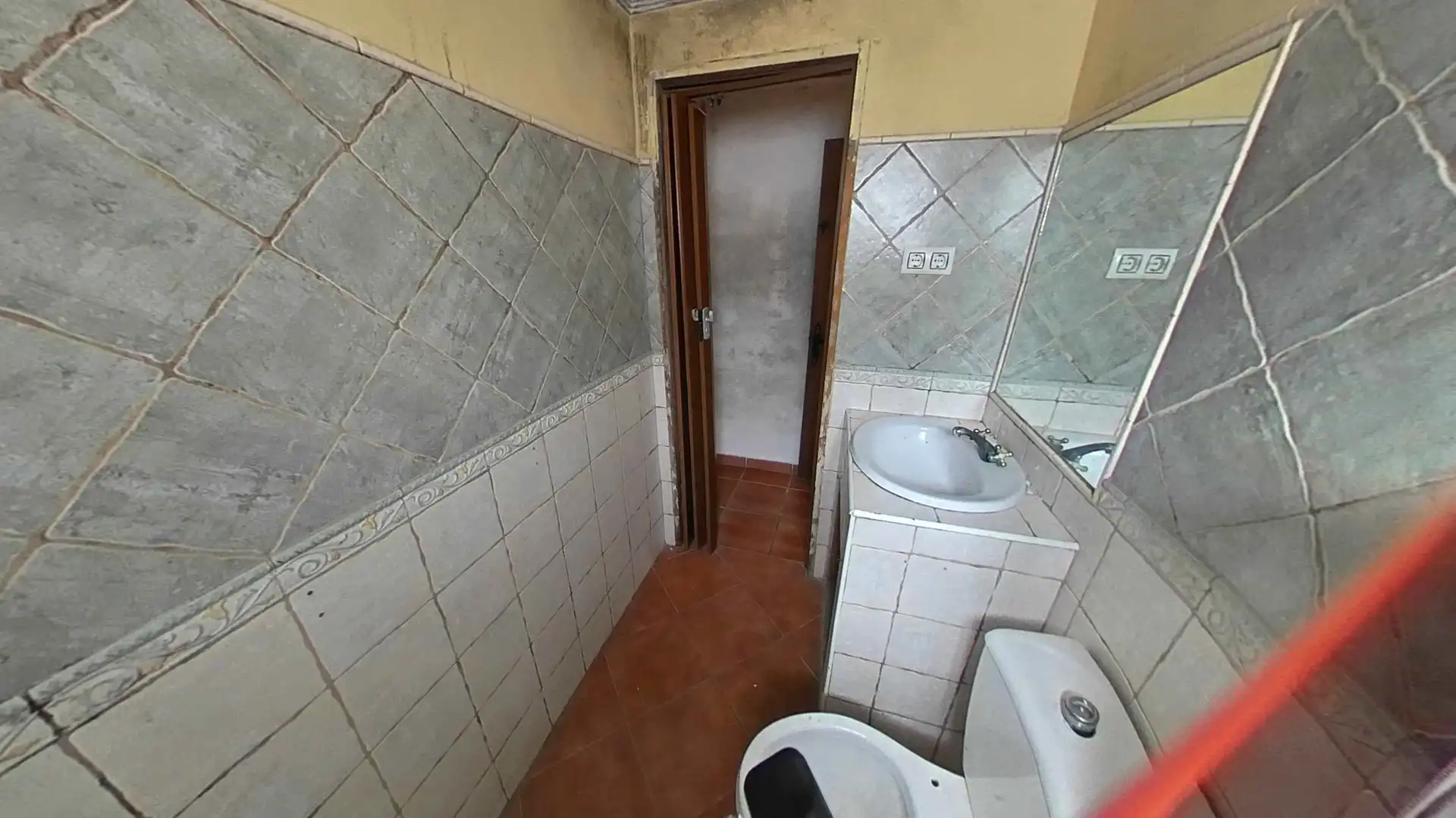 Bathroom of Houses for sale in Jerez de la Frontera  with Air Conditioner, Terrace and Oven