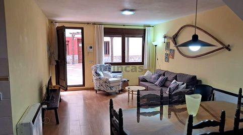 Foto 3 de Planta baja de alquiler en Magdalena, Mora de Rubielos, Teruel