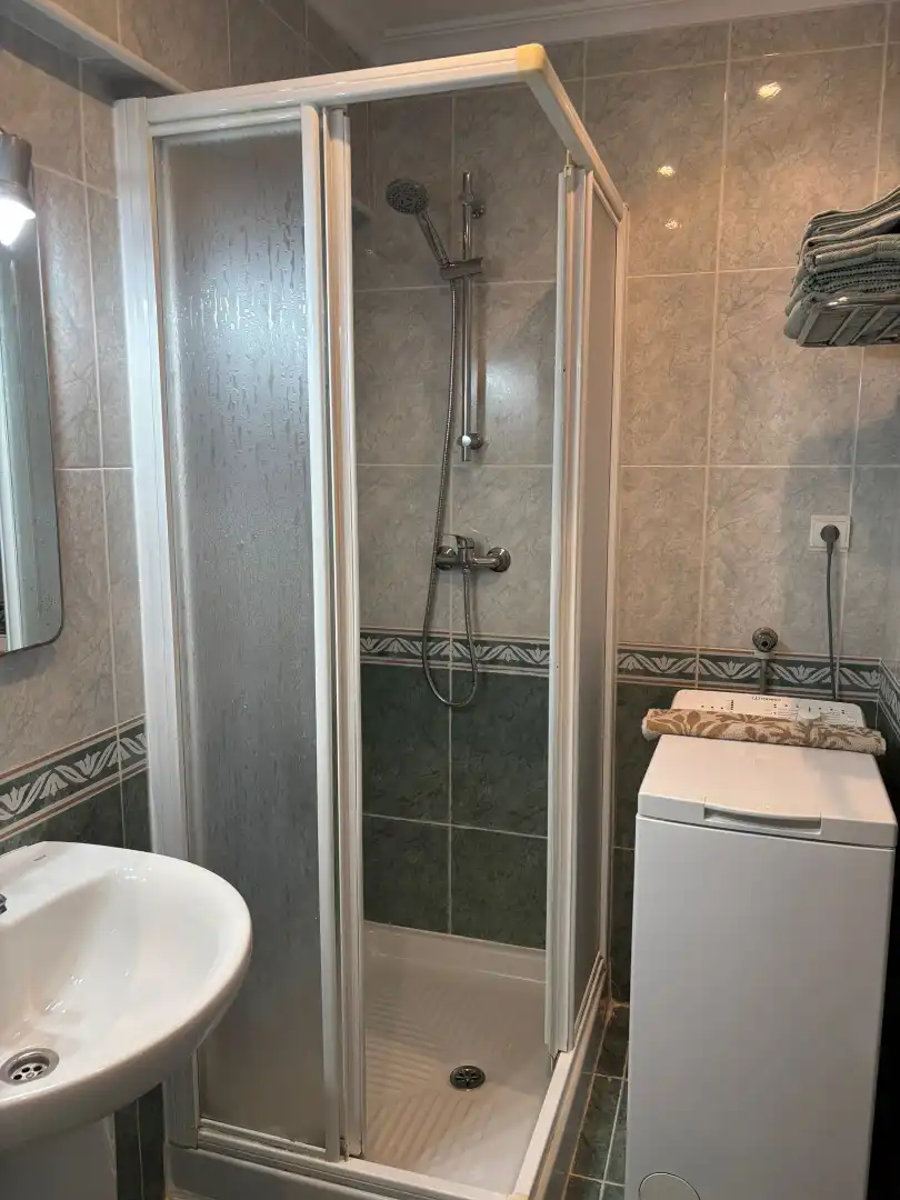 Bathroom of Flat for rent in Alicante / Alacant  with Air Conditioner, Heating and Terrace