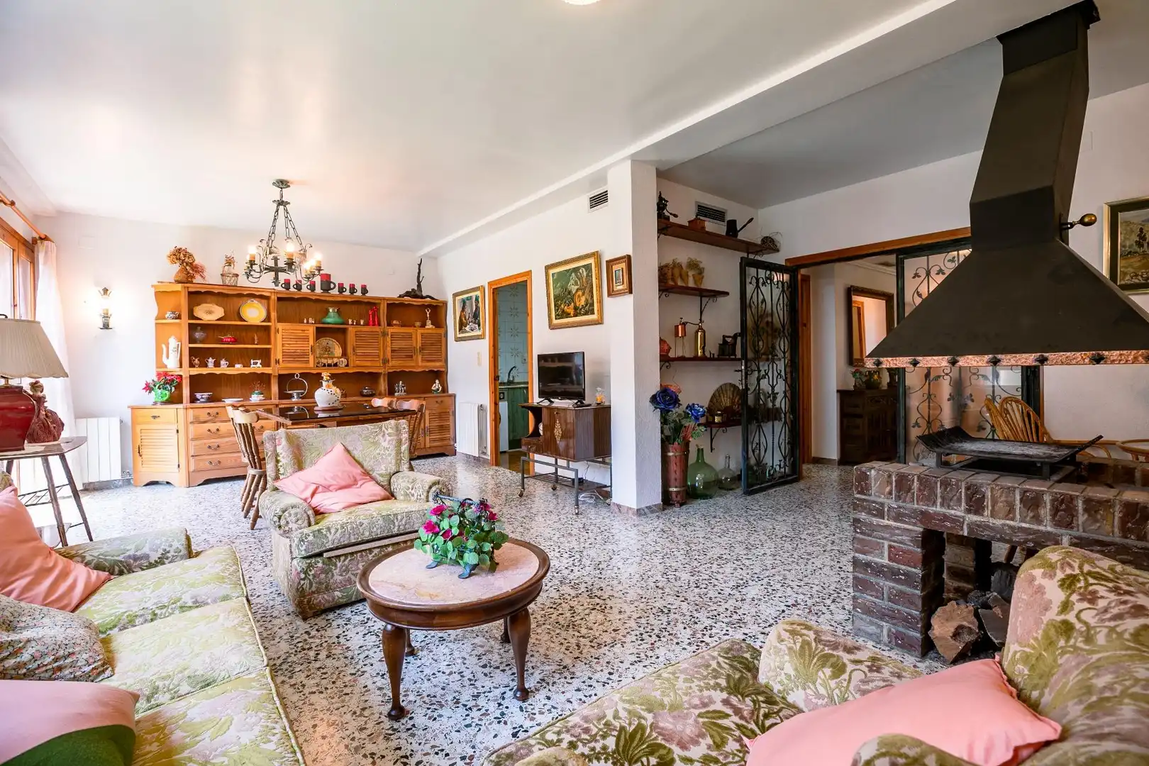 Sala de estar de Piso en venta en Boltaña con Aire acondicionado, Calefacción y Jardín privado
