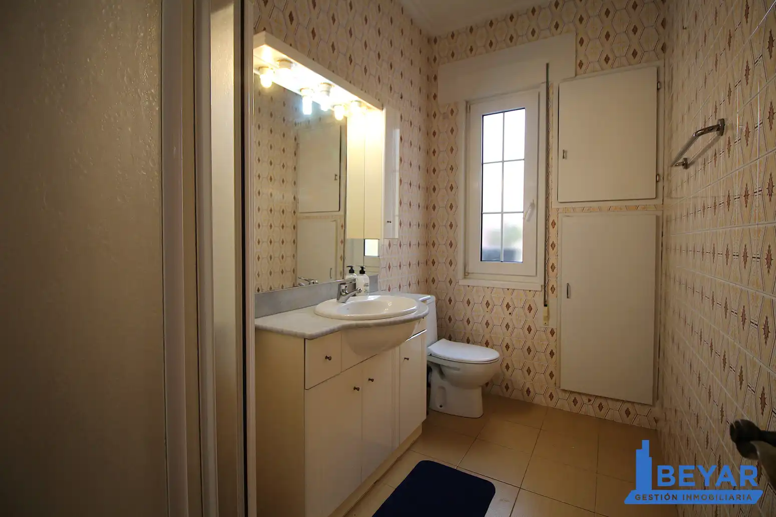 Baño de Piso en venta en Inmobiliaria - Barreda