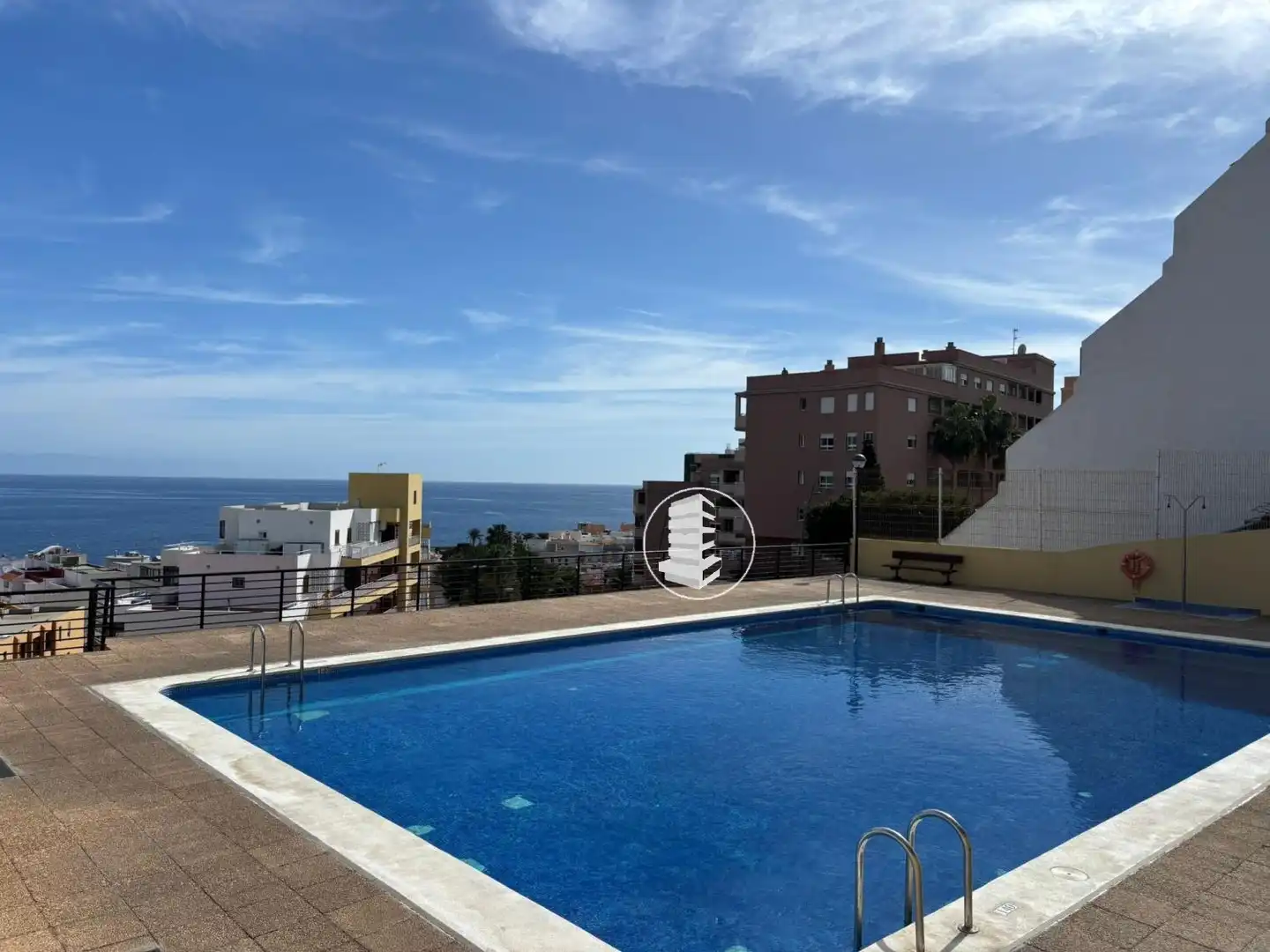 Piscina de Dúplex de alquiler en Candelaria con Aire acondicionado, Calefacción y Terraza