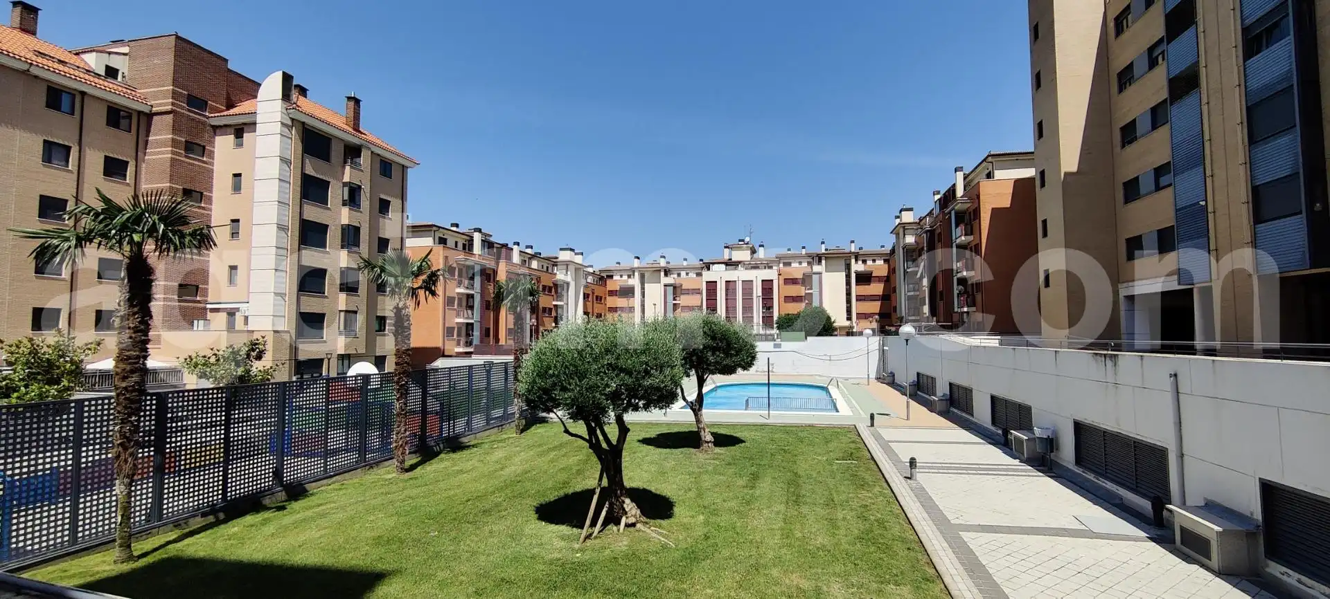 Piscina de Piso en venta en Arroyo de la Encomienda con Aire acondicionado, Calefacción y Terraza