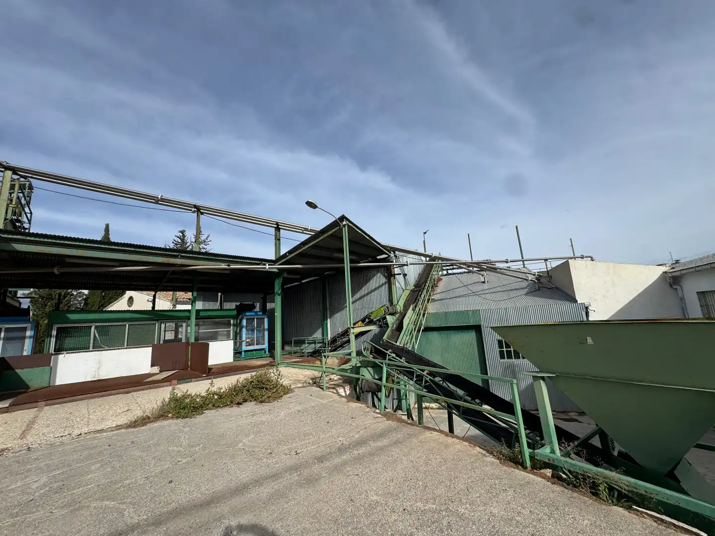 Vista exterior de Nave industrial en venta en Cehegín con Calefacción y Alarma