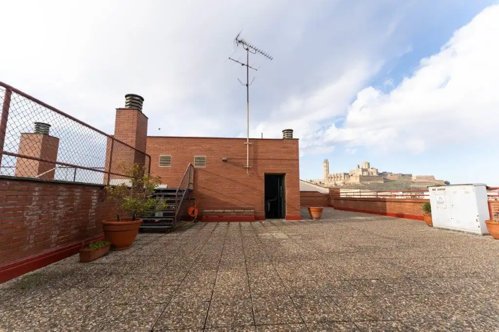Exterior view of Flat for sale in Lleida  with Air Conditioner, Heating and Parquet flooring