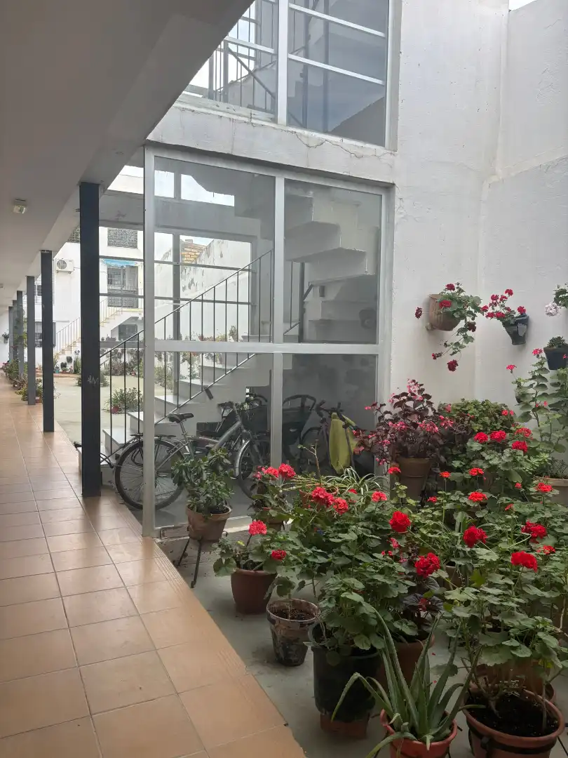Terraza de Piso en venta en Los Palacios y Villafranca con Jardín privado, Amueblado y Microondas