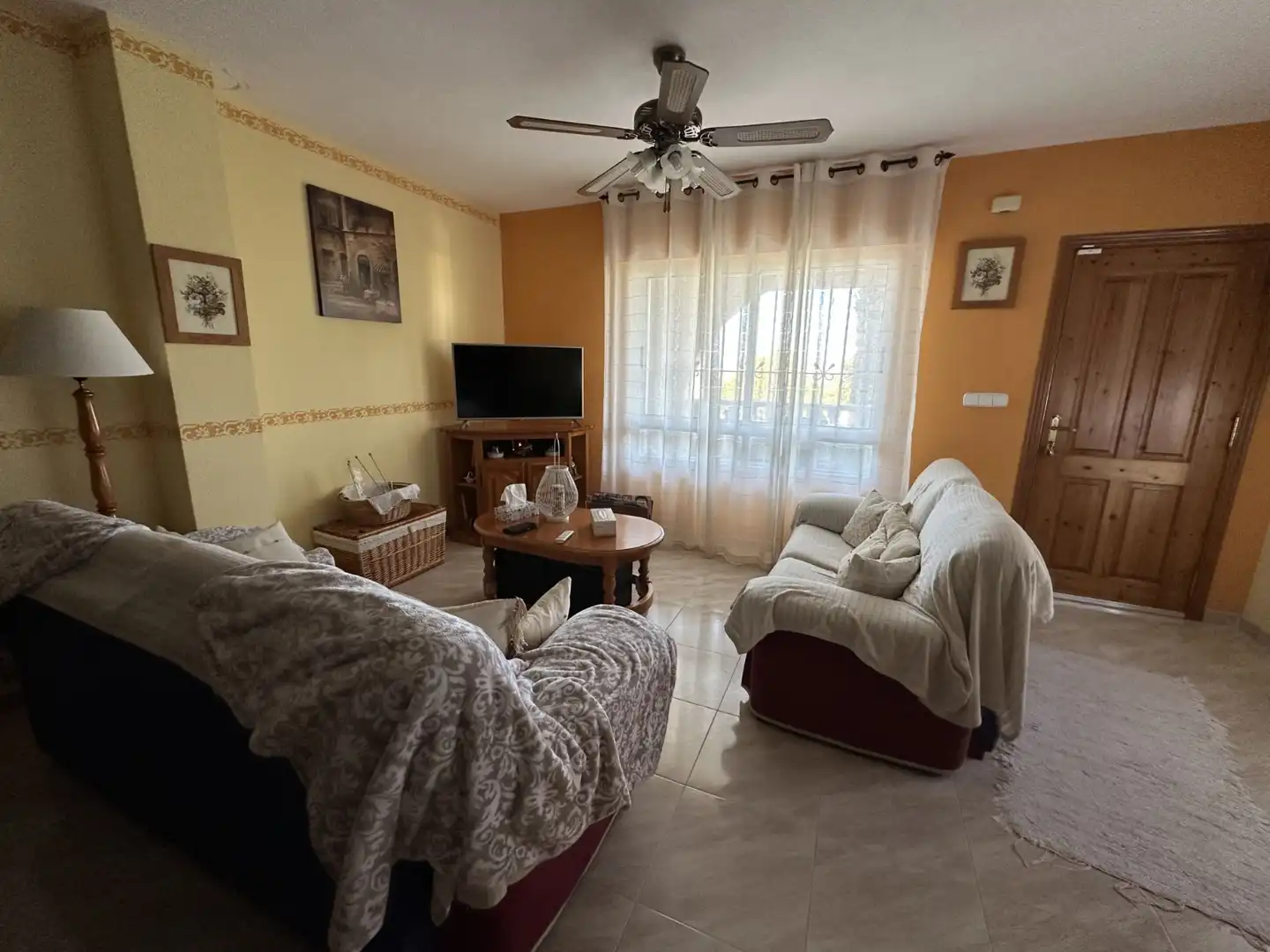 Sala de estar de Casa o chalet en venta en Rojales con Aire acondicionado, Calefacción y Jardín privado