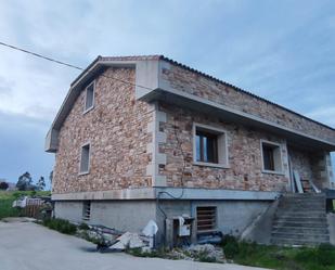 Vista exterior de Casa o xalet en venda en Coristanco amb Terrassa