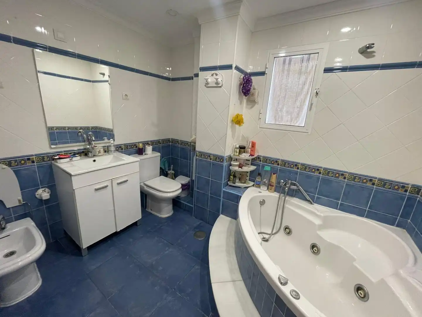 Bathroom of Flat for sale in Utrera  with Terrace