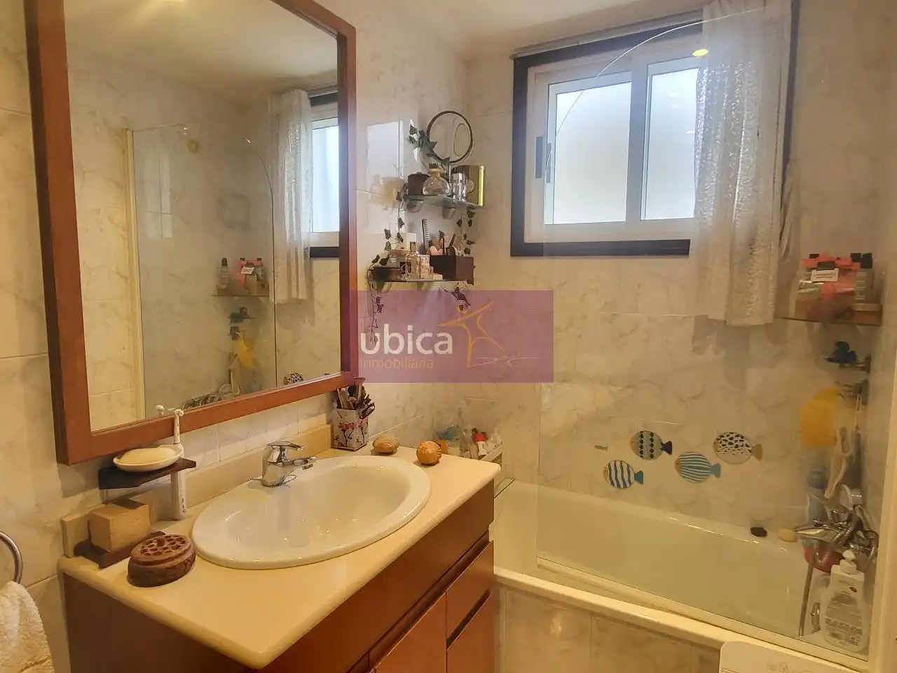 Habitación de Piso en venta en Vigo  con Calefacción, Parquet y Trastero