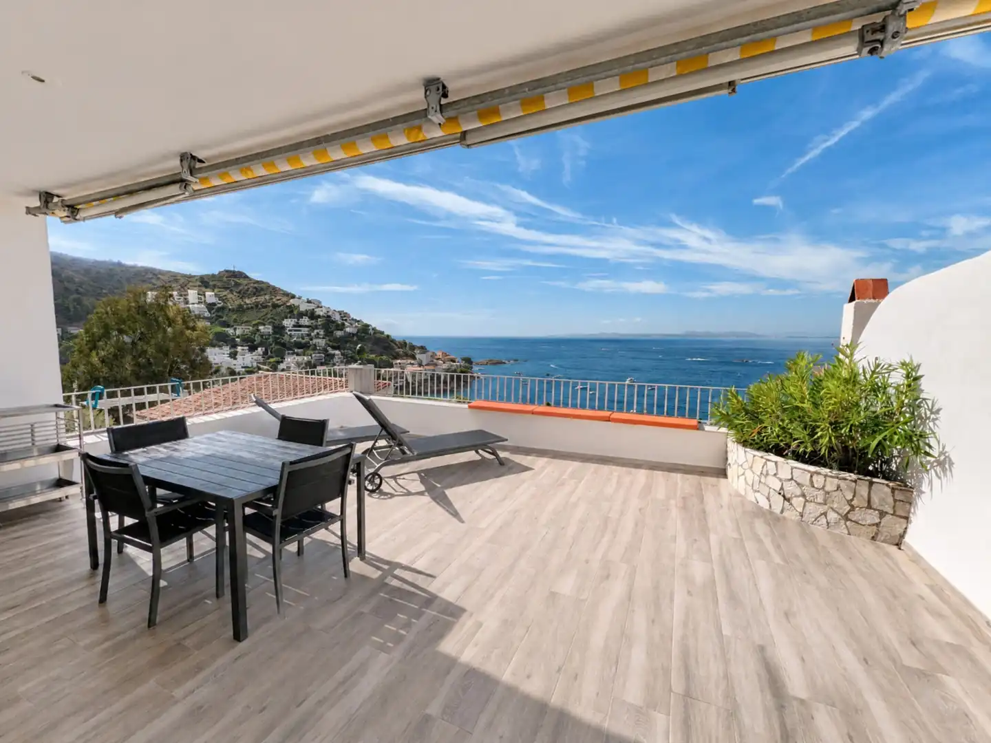 Terrace of Flat for sale in Roses  with Air Conditioner, Heating and Terrace