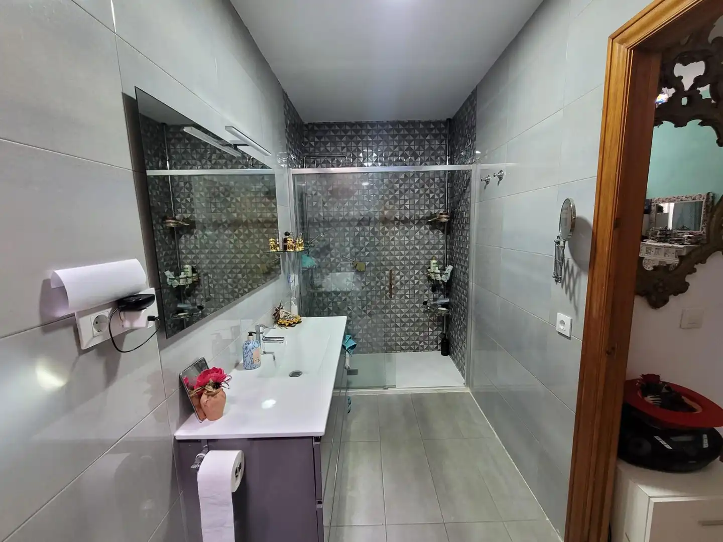 Bathroom of Flat for sale in Cádiz
