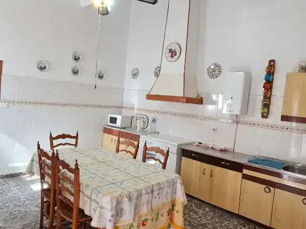 Cuina de Pis en venda en Montalvos amb Traster i Moblat