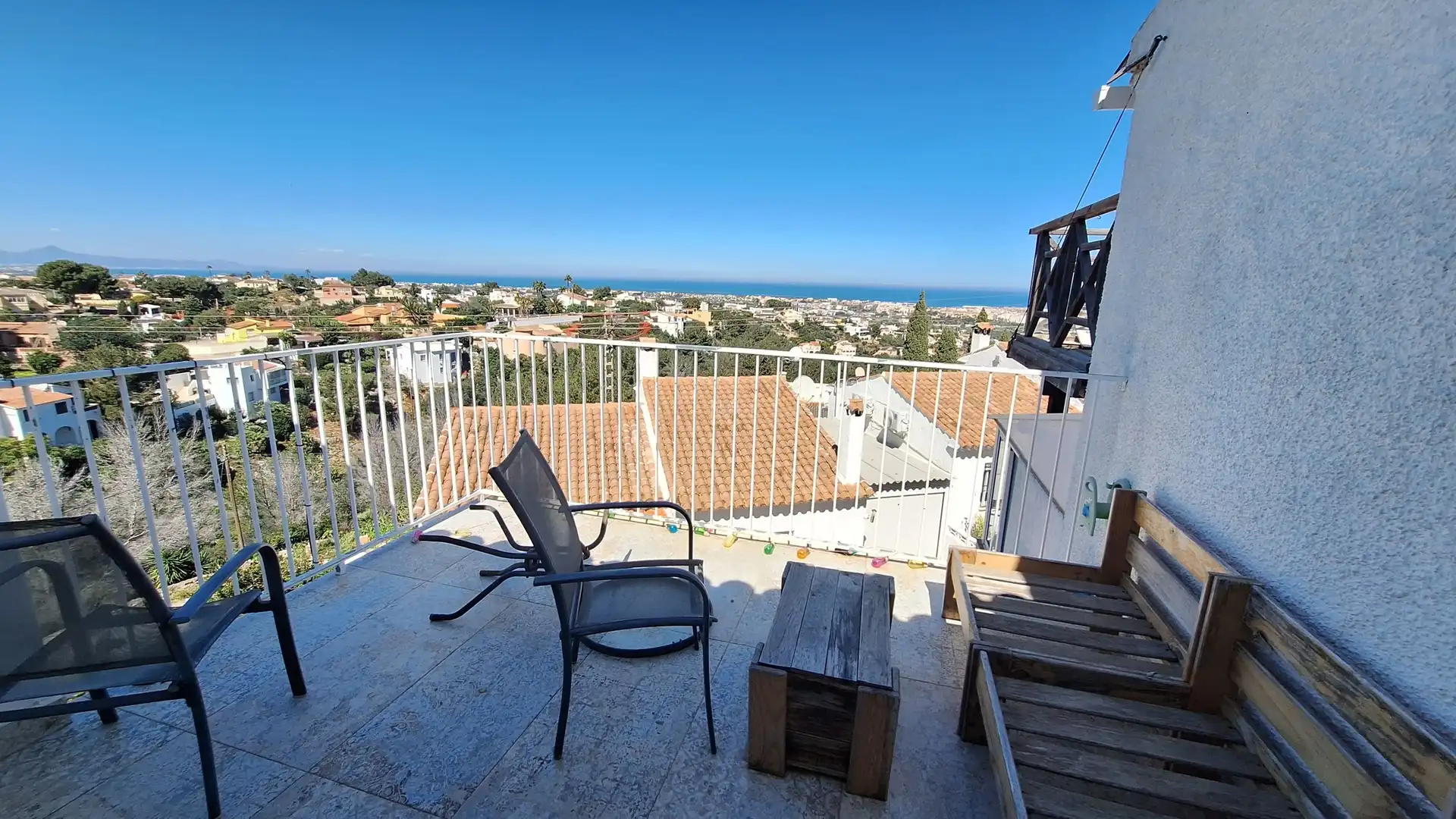 Terrace of Detached homes for sale in Dénia  with Air Conditioner and Balcony