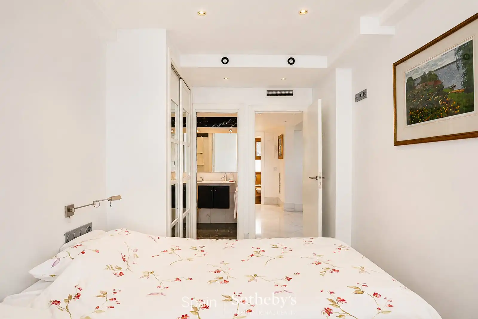 Habitación de Dúplex en venta en Sitges con Aire acondicionado, Calefacción y Terraza