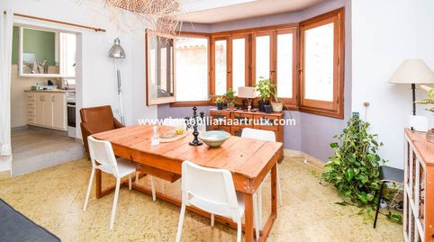 CASA CON TERRAZA EN EL CASCO ANTIGUO