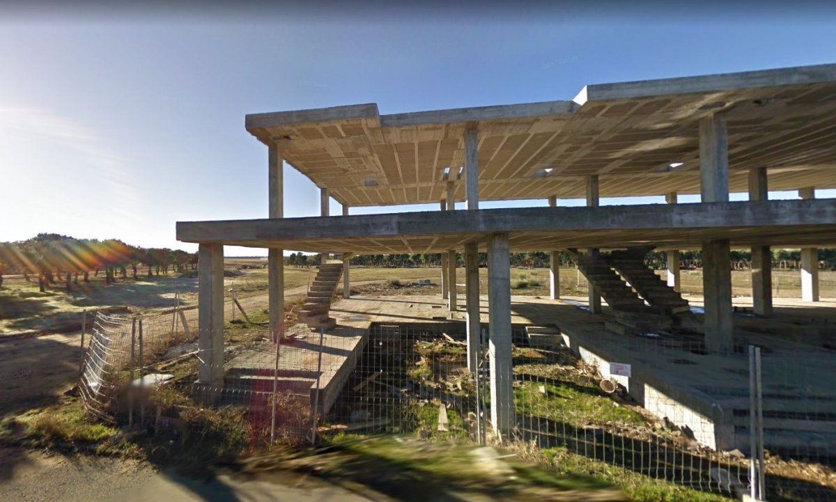 Vista exterior de Casa adosada en venda en Encinas de Abajo