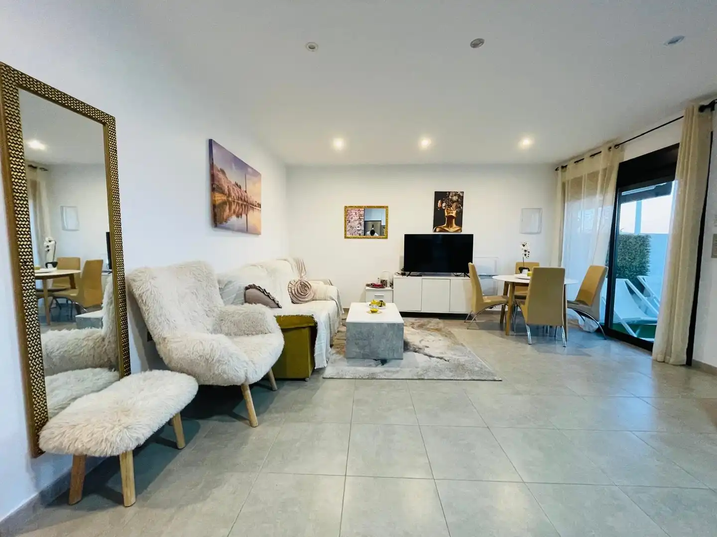Sala de estar de Casa o chalet de alquiler en San Pedro del Pinatar con Aire acondicionado, Calefacción y Jardín privado