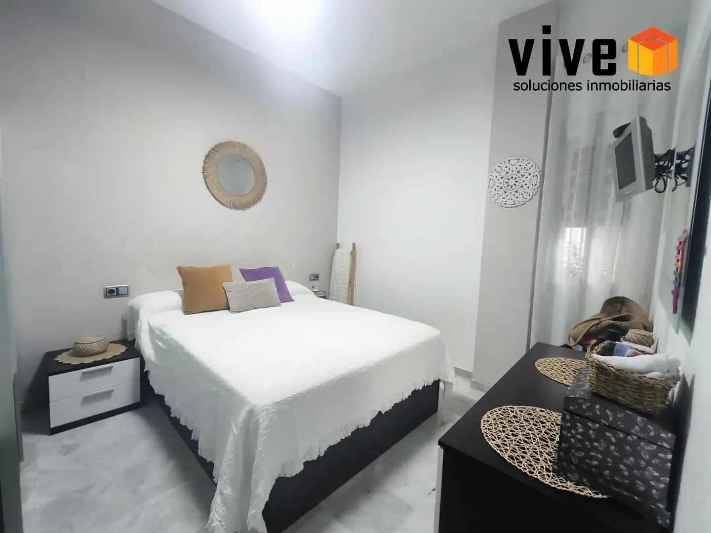 Bedroom of Flat for sale in Sevilla  with Heating, Storage room and Furnished