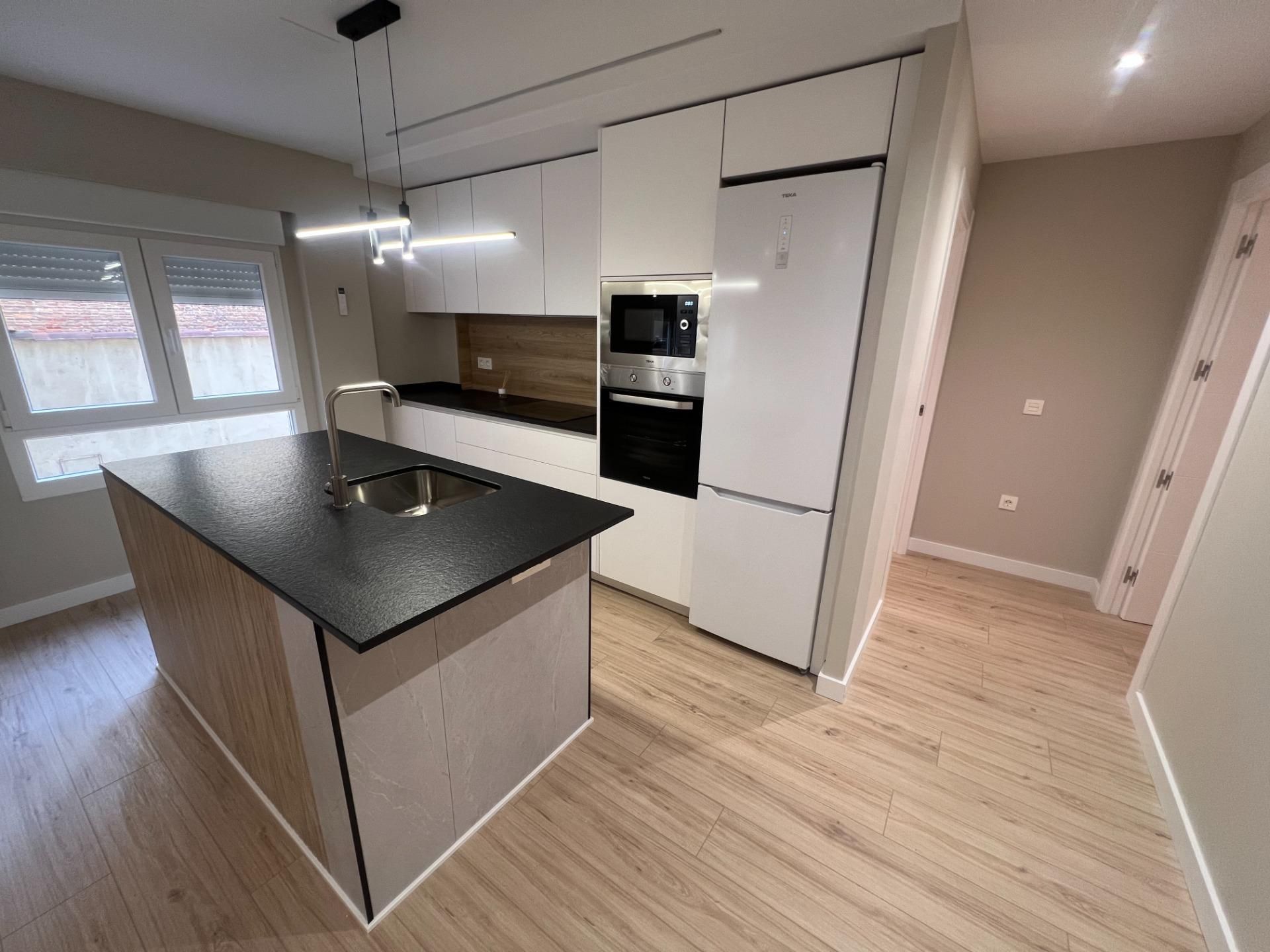 Kitchen of Apartment for sale in León Capital 