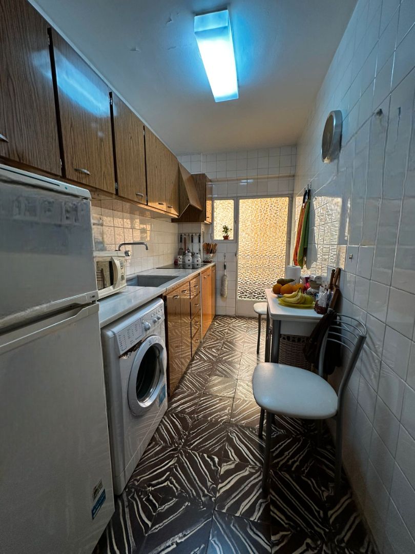Flat for sale in Carretera de Malilla, Malilla