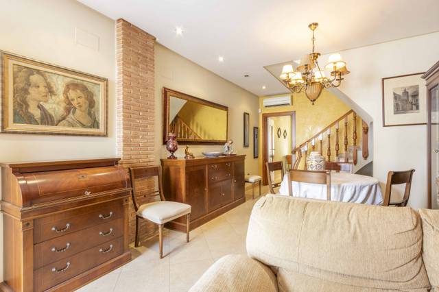 Casa-chalet en Venta en Rafelbuñol / Rafelbunyol