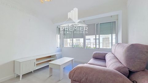 Photo 2 of Flat for rent in Julio Romero de Torres, Las Trescientas - San Francisco - Ciudad Vergel, Elda