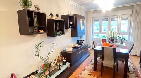 Foto 4 de Piso en venta en Gernika Lorategia, 13, Miribilla, Bilbao