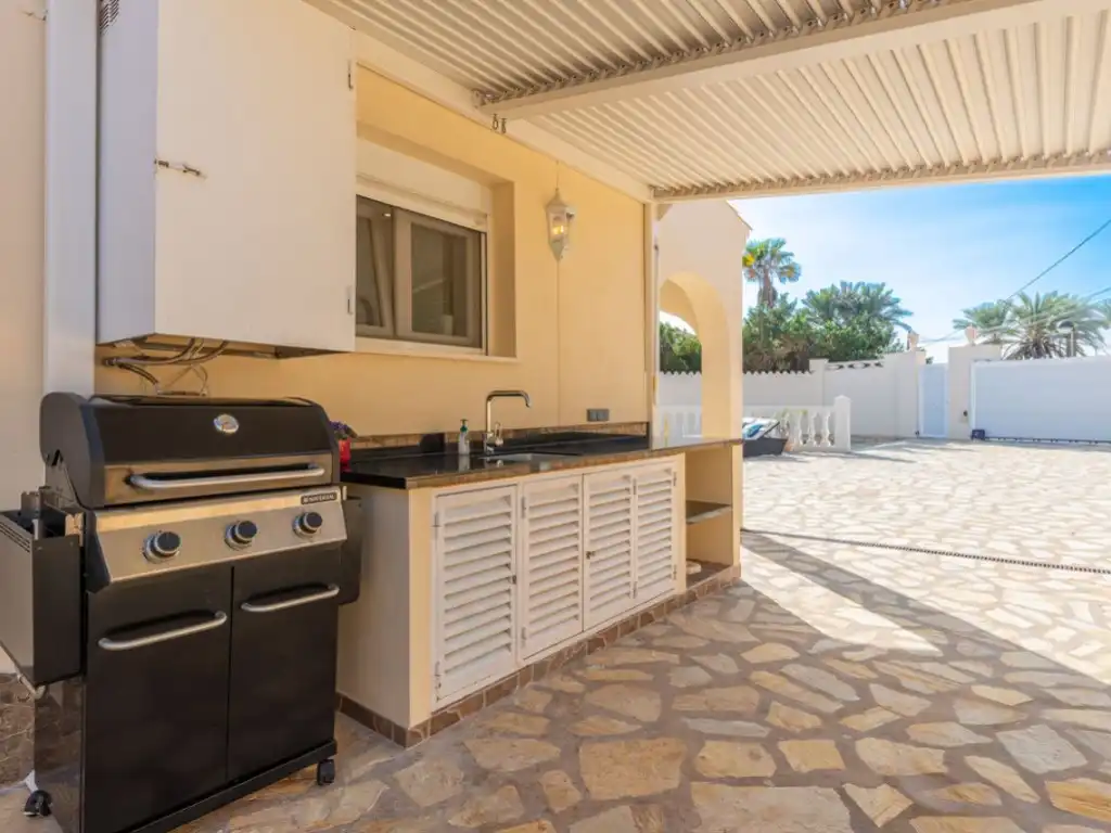 Houses for sale in Carrer d'Holanda, 12, Pueblo Español - Coveta Fumá