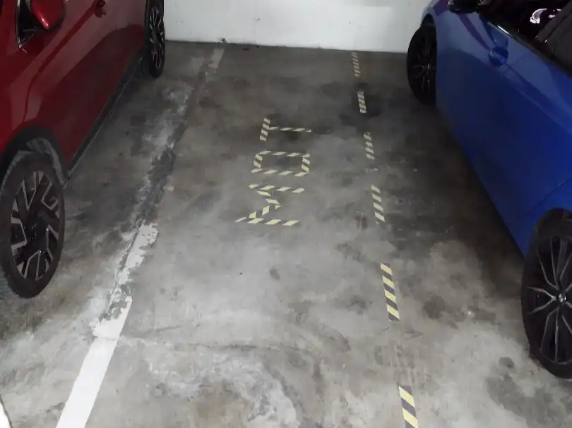 Motorradstellplatz zur Miete in Carrer d'Argeleta 4, imagen 8