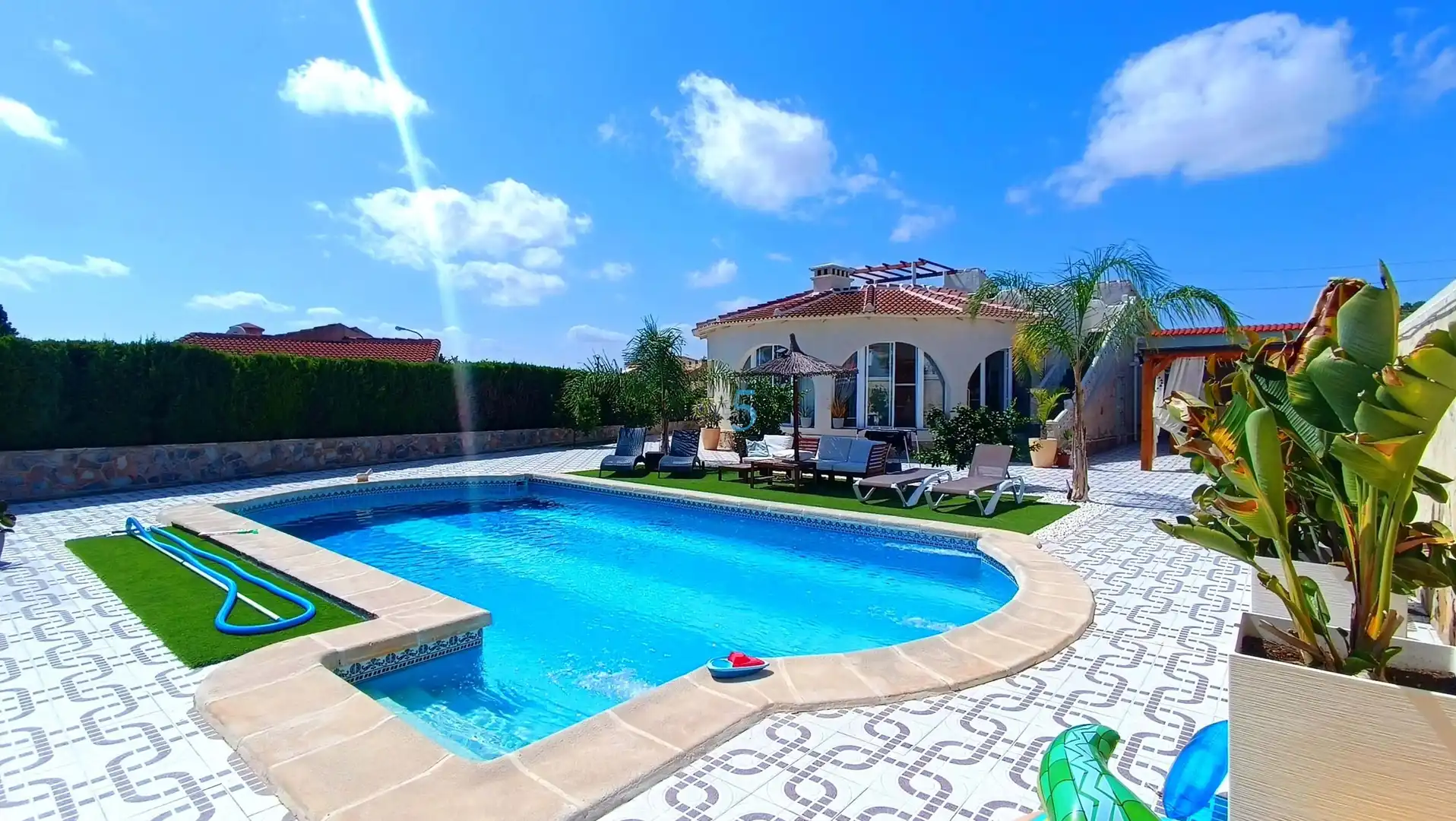 Casa con piscina en venta en Calle Barranco