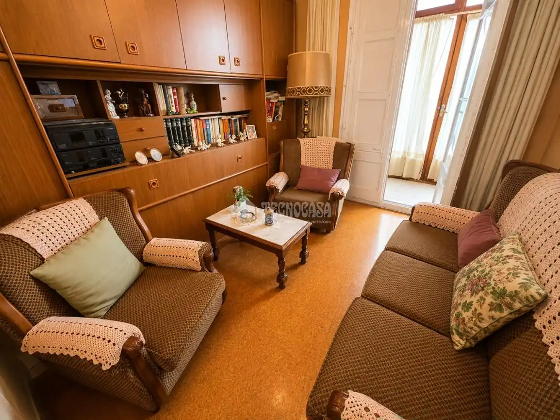 Sala de estar de Piso en venta en Barcelona con Calefacción y Terraza