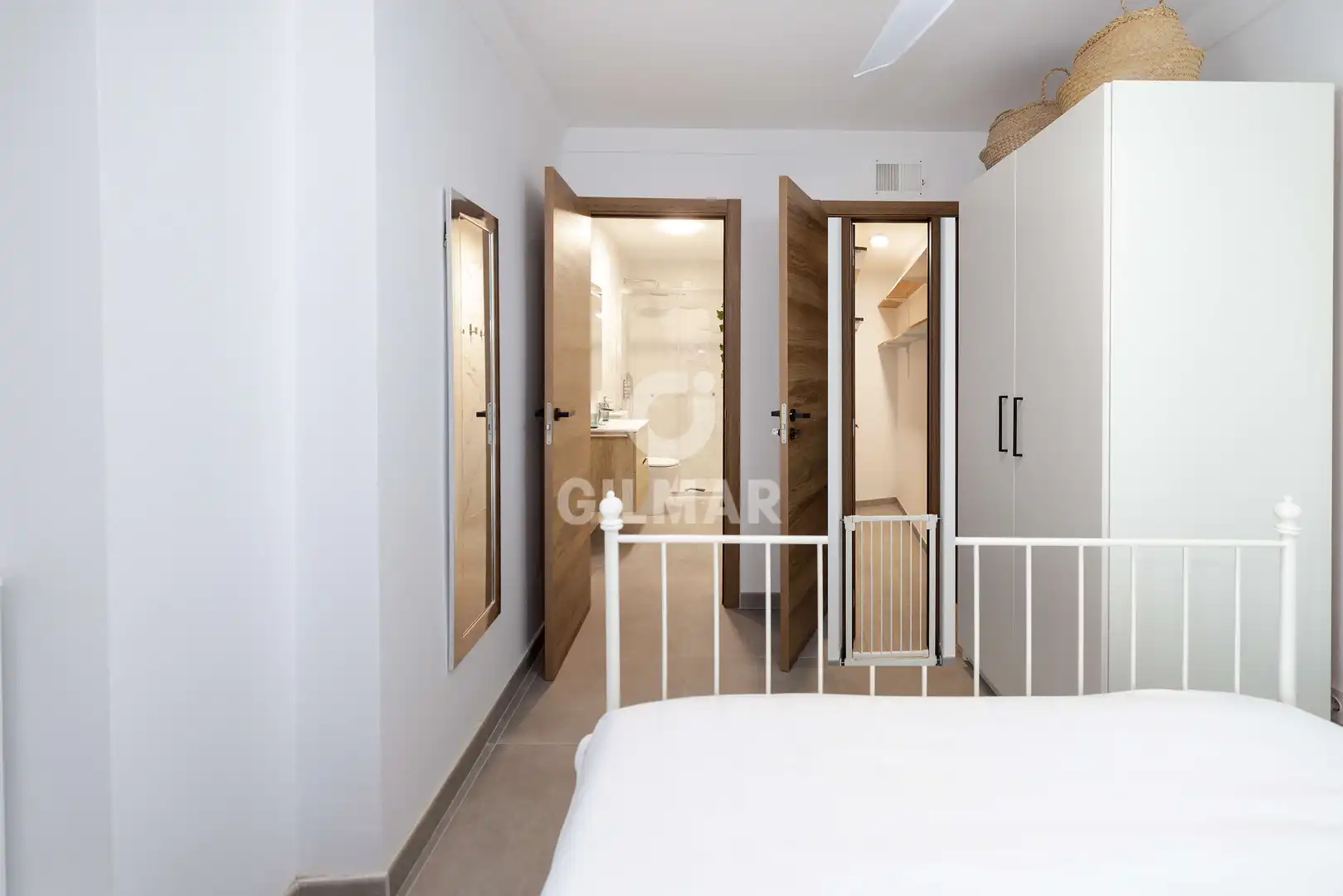 Dormitori de Casa o xalet en venda en Benalmádena amb Jardí privat i Piscina