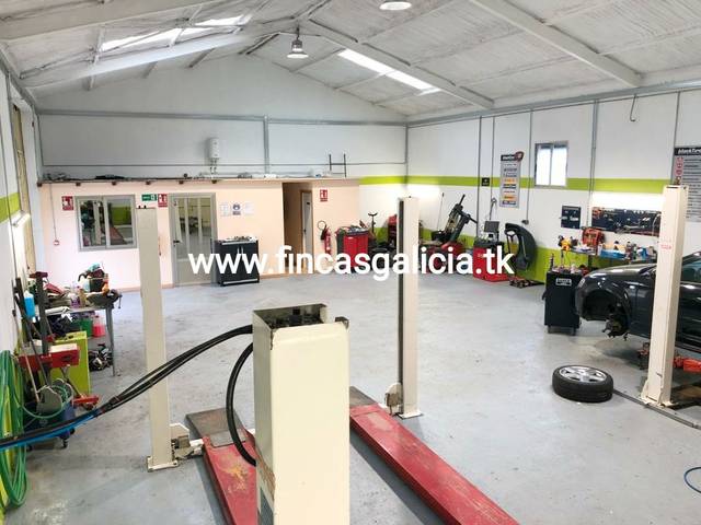 Local comercial en Alquiler en A Gudiña